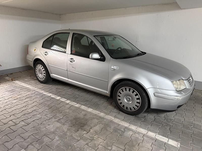 Gebraucht VW Bora 116 PS (85 kW) 2000 Silber Limousine