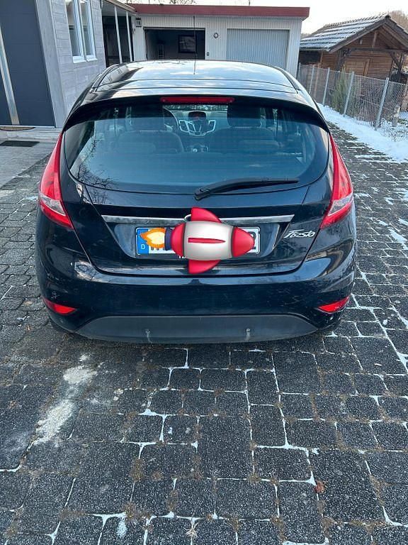 Gebraucht Ford Fiesta Titanium 82 PS (60 kW) 2011 Schwarz Kleinwagen