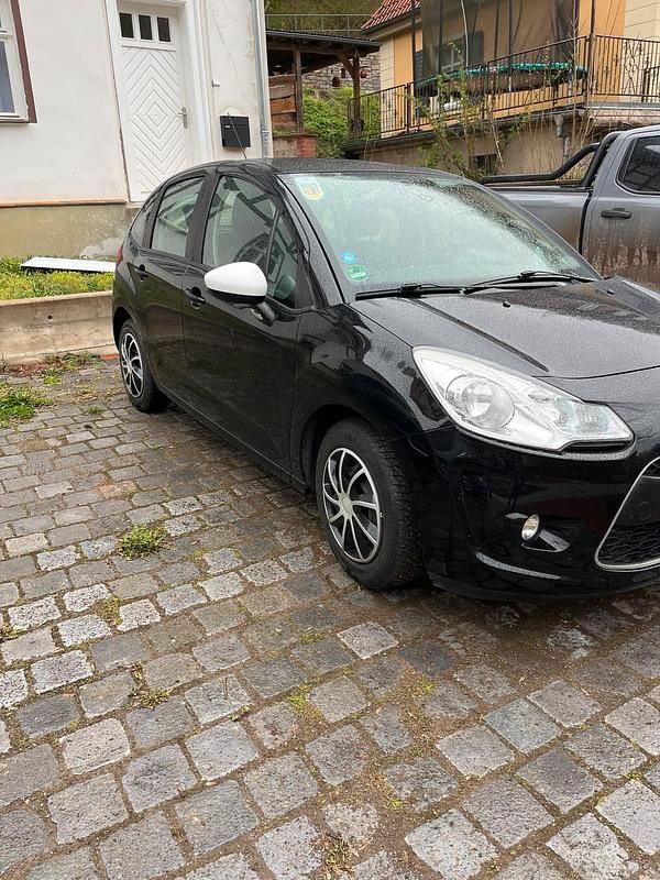 Second-hand Citroën C3 68 CP (50 kW) 2013 Negru Hatchback