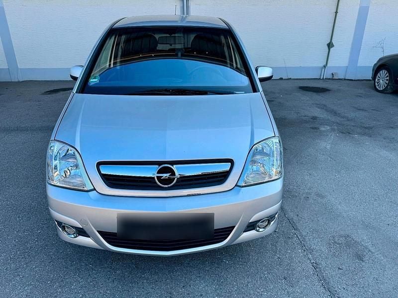 Gebraucht Opel Meriva 105 PS (77 kW) 2007 Silber Van / Kleinbus