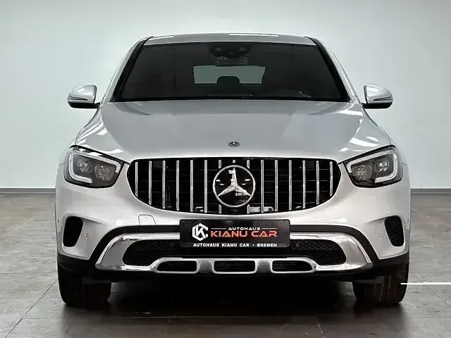 Gebraucht Mercedes GLC400d 330 PS (242 kW) 2020 Silber Coupé