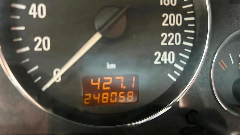 Używany Opel Astra Cabriolet 100 KM (73 kW) 2004 Niebieski Kabriolet