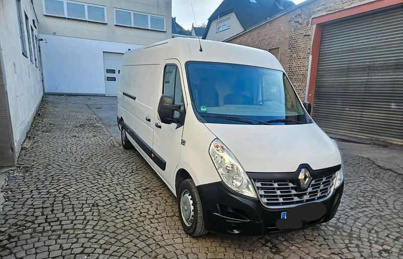 Second-hand Renault Master 125 CP (91 kW) 2015 Alb Van