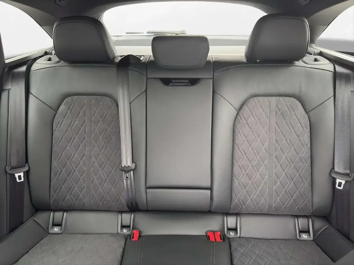 Neu Audi A5 S-Line 367 PS (269 kW) 2025 Gletscherweiß metallic Kombi