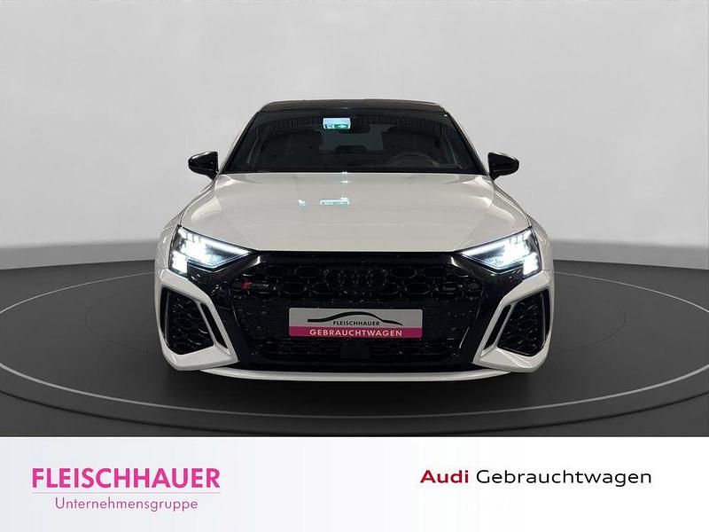 Gebraucht Audi RS3 Ambiente 400 PS (294 kW) 2024 Weiss Limousine