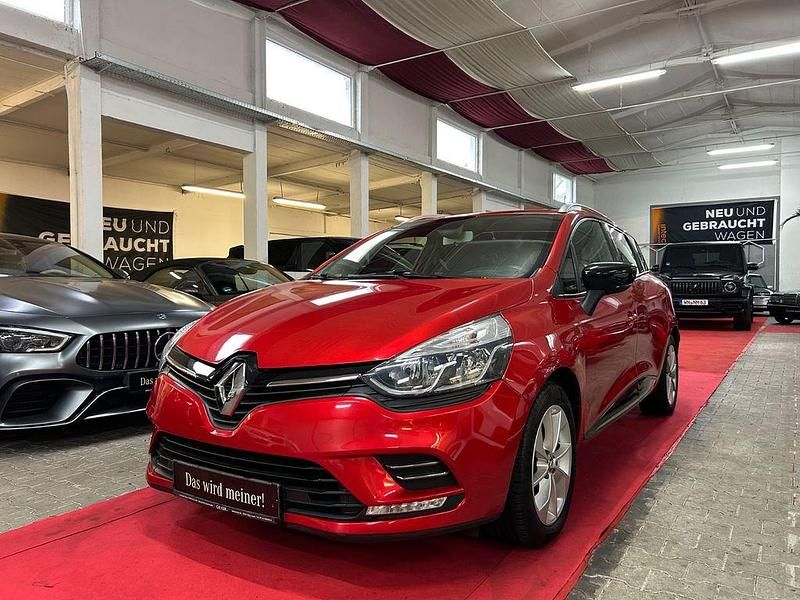 Rot Gebraucht 2017 Renault Clio IV LIMITED Limousine | 6.999 € (Fairer Preis) - Bild 1/4