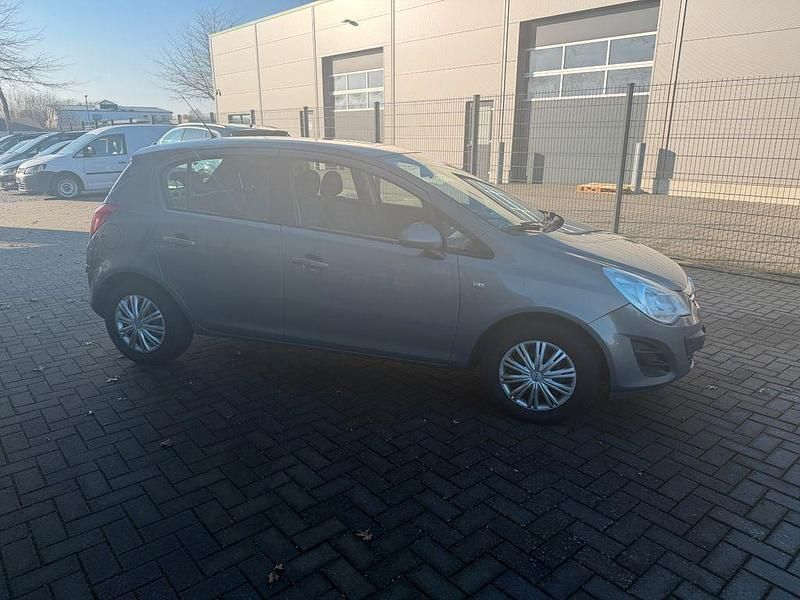 Gebraucht Opel Corsa Active 87 PS (63 kW) 2013 Grau Kleinwagen