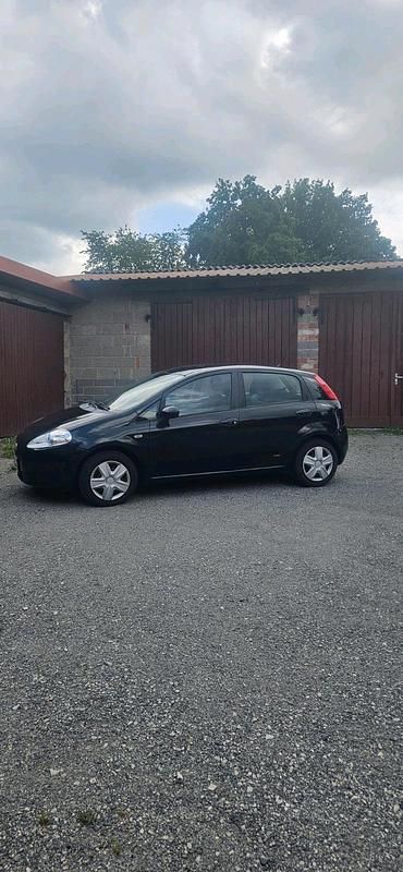 Schwarz Gebraucht 2008 Fiat Punto Kleinwagen | 1.150 € (Fairer Preis) - Bild 1/4