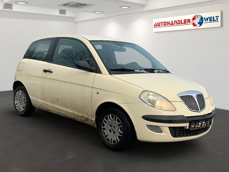 Gebraucht Lancia Ypsilon 60 PS (44 kW) 2004 Beige Kleinwagen