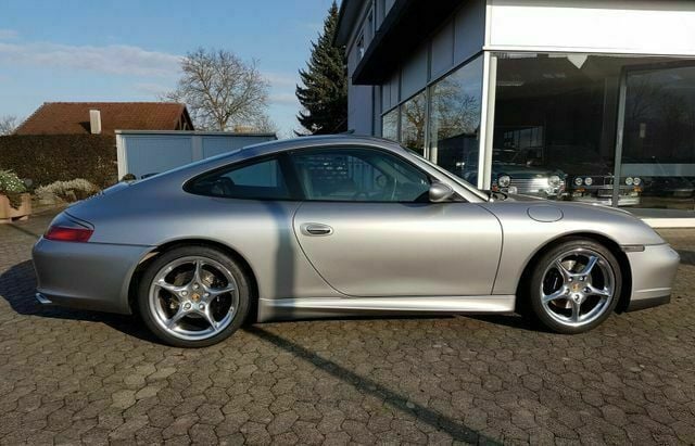 Gebraucht Porsche 996 345 PS (253 kW) 2004 Silber metallic Coupé