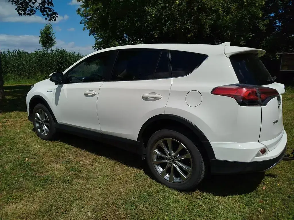 Gebraucht Toyota RAV4 Team 197 PS (144 kW) 2019 Weiß SUV