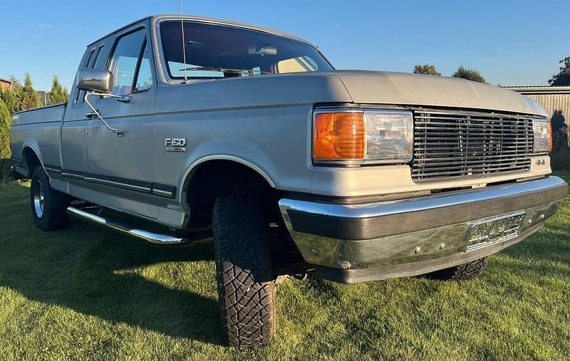 Silber Gebraucht 1990 Ford F-150 Lariat Abholung | 15.600 € - Bild 1/4