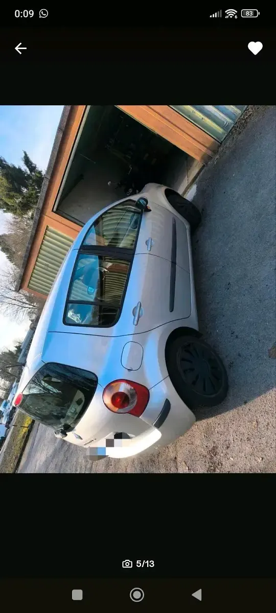 Usado Renault Modus 75 CV (55 kW) 2006 Plateado Monovolumen