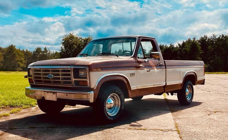 Gebraucht 1985 Ford F-150 Abholung | 22.900 € - Bild 1/4