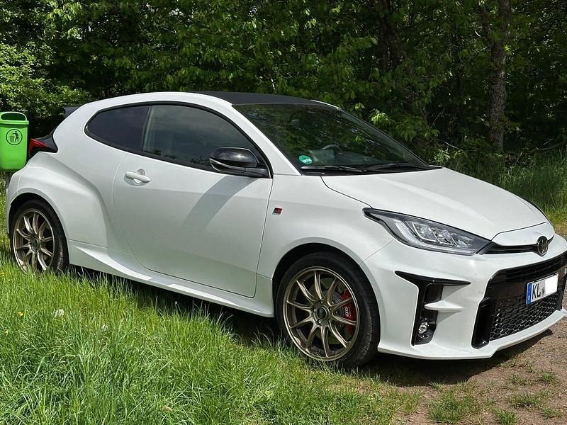Gebraucht Toyota Yaris 261 PS (191 kW) 2024 Weiß Kleinwagen