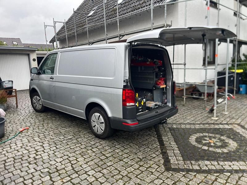 Gebraucht VW T6.1 110 PS (80 kW) 2022 Silber Van