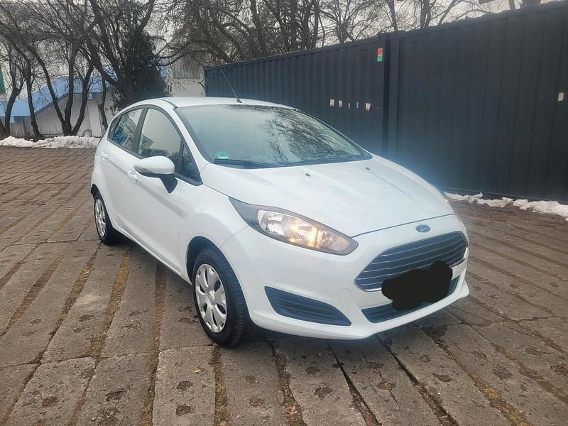 Gebraucht Ford Fiesta SYNC Edition 65 PS (47 kW) 2014 Weiß Kleinwagen