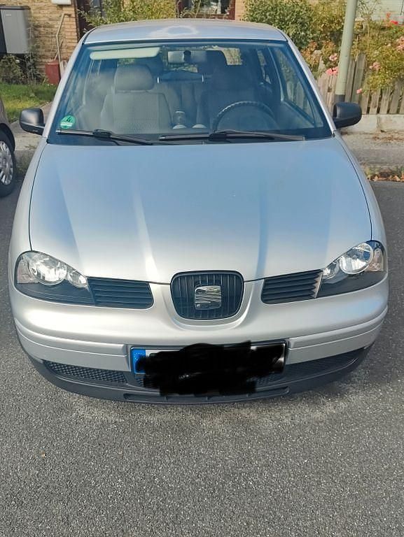 Silber Gebraucht 2004 Seat Arosa Stella Kleinwagen | 2.999 € (Teuer) - Bild 1/4