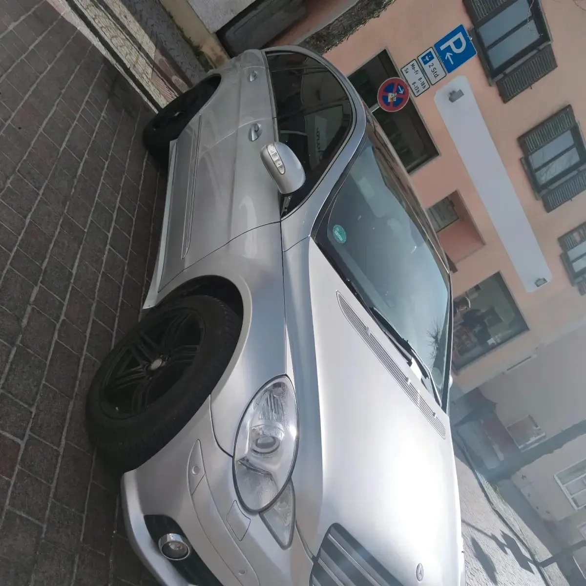 Gebraucht Mercedes R320 224 PS (164 kW) 2010 Silber Van / Kleinbus