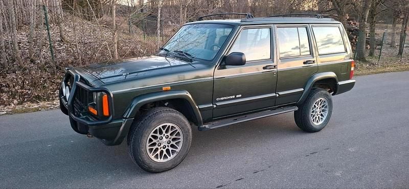 Gebraucht Jeep Cherokee 115 PS (84 kW) 1998 Grün SUV