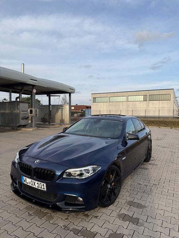 Gebraucht BMW 530 245 PS (180 kW) 2011 Blau Limousine
