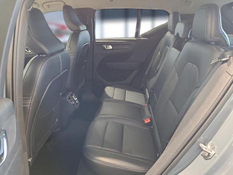 Gebraucht Volvo XC40 197 PS (144 kW) 2021 Grau SUV