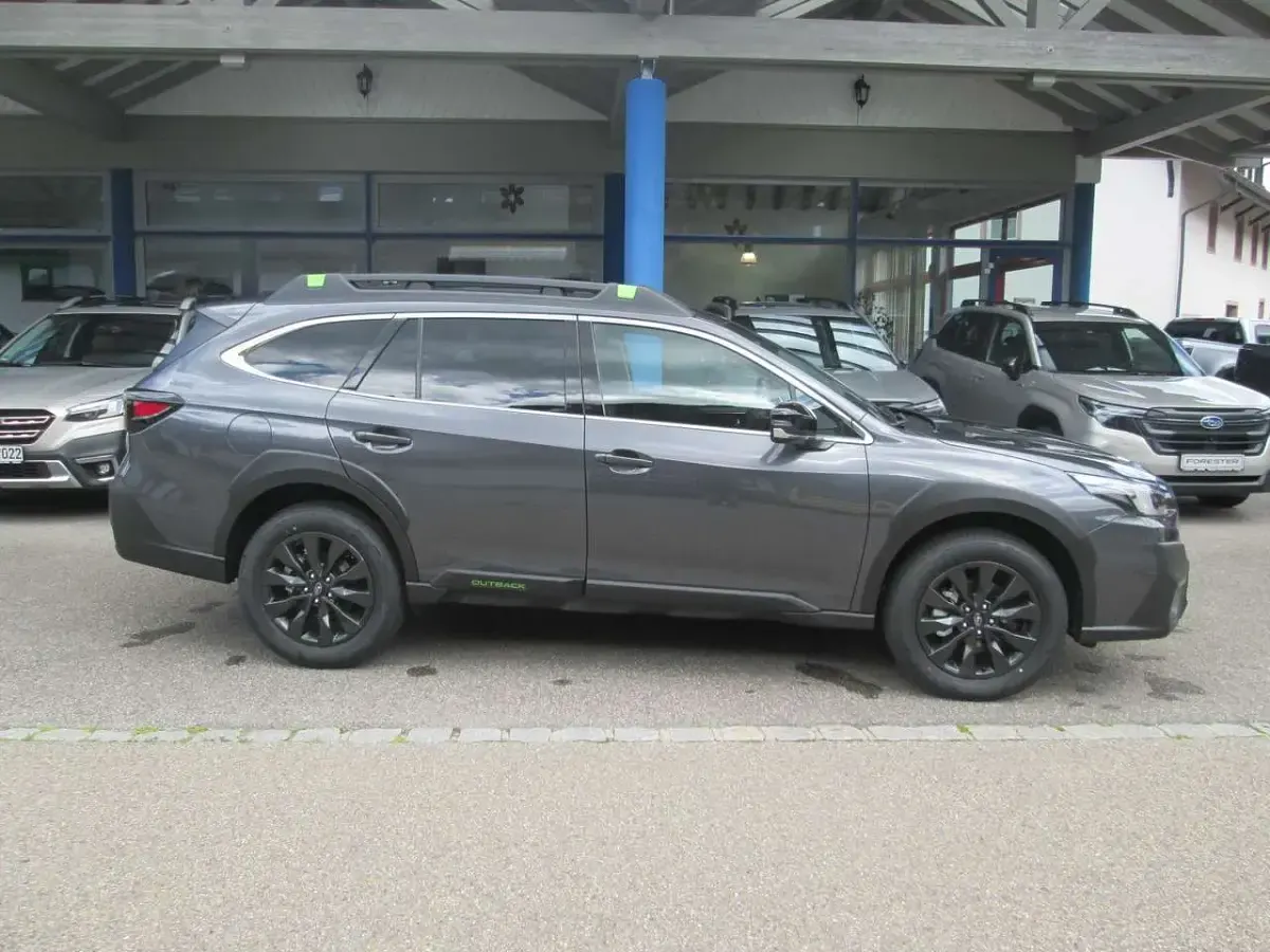 Neu Subaru Outback Exclusive+ 169 PS (124 kW) 2025 Grau SUV