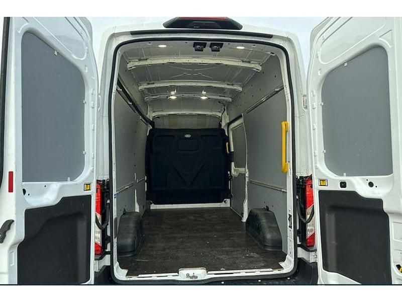 Gebraucht Ford Transit 105 PS (77 kW) 2024 Weiß Van