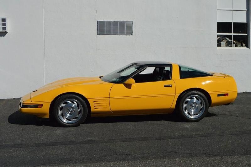 Gelb Gebraucht 1993 Chevrolet Corvette C4 Coupé | 18.000 € - Bild 1/4