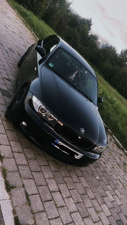 Schwarz Gebraucht 2008 BMW 120 M Sport Kleinwagen | 3.400 € (Guter Preis) - Bild 1/4