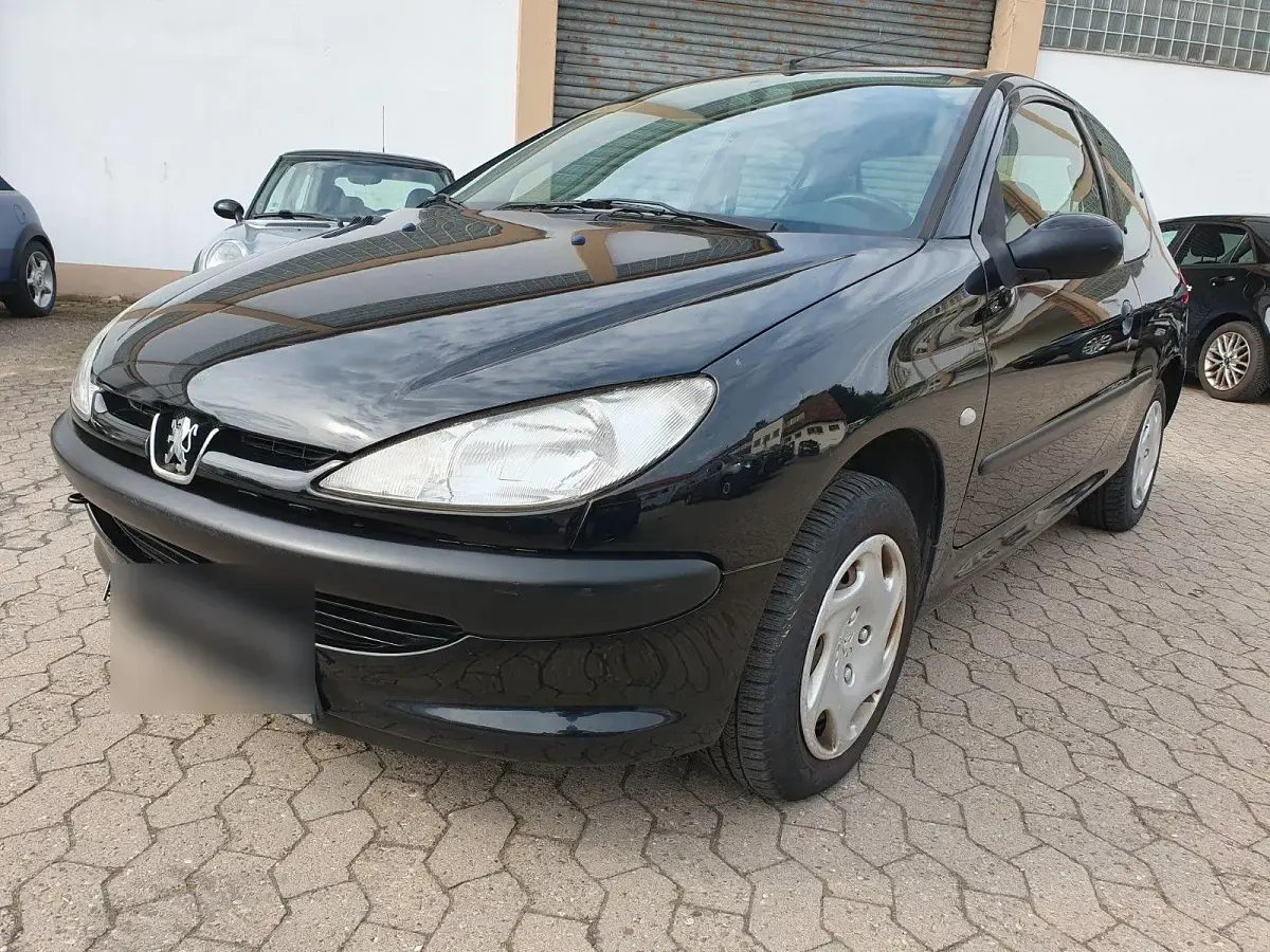Gebraucht Peugeot 206 Filou 75 PS (55 kW) 2003 Schwarz Limousine