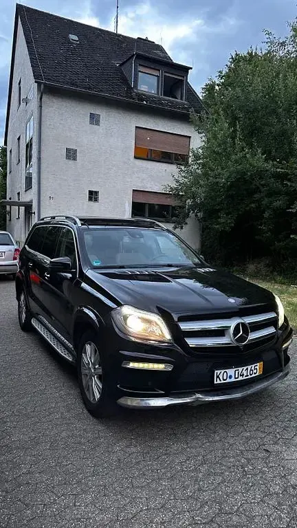 Gebraucht Mercedes GLS350 258 PS (189 kW) 2015 Schwarz SUV