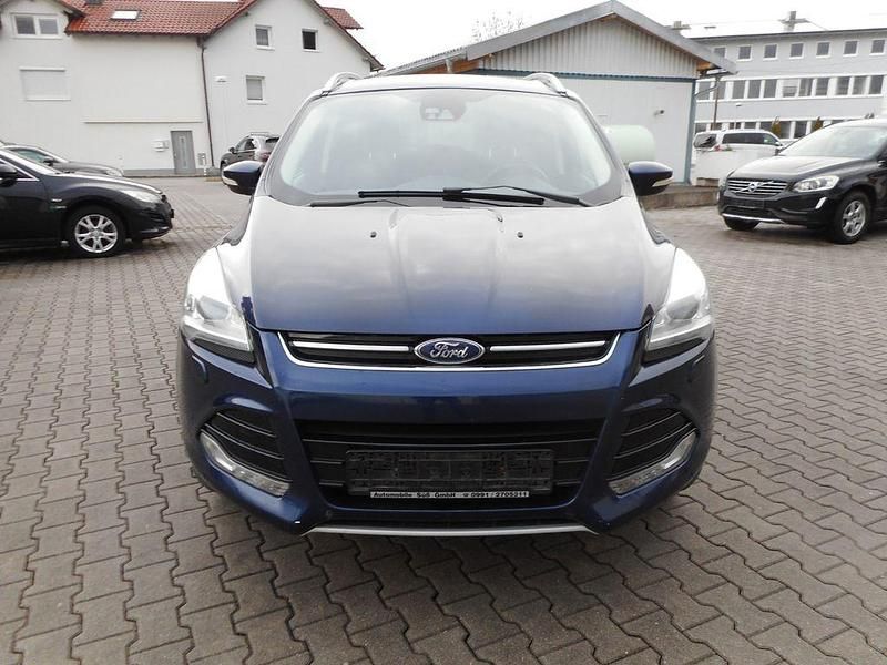 Gebraucht Ford Kuga Titanium 163 PS (119 kW) 2013 Blau SUV