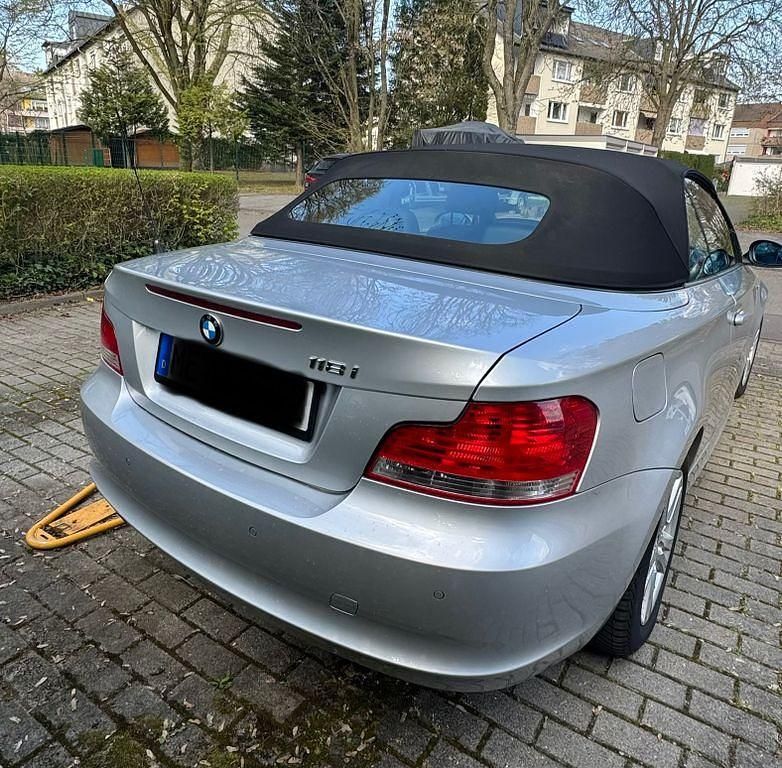 Gebraucht BMW 118 Cabriolet 143 PS (105 kW) 2008 Silber Cabrio