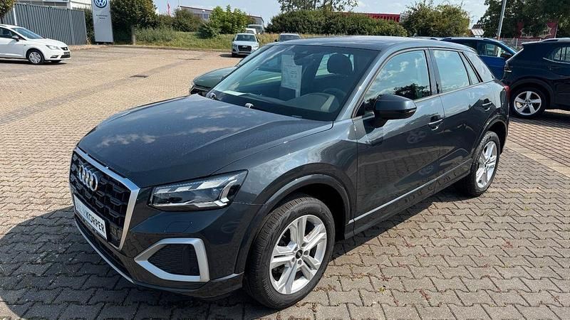 Gebraucht Audi Q2 Advanced 150 PS (110 kW) 2022 Grau SUV