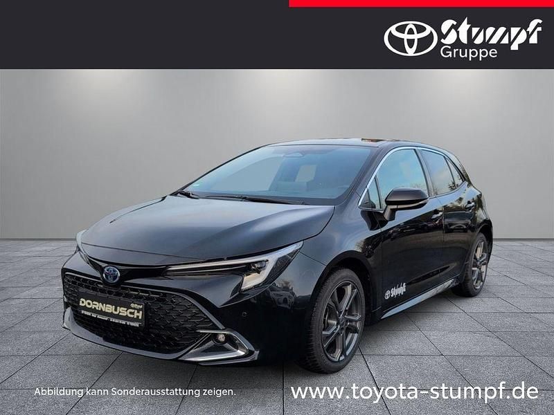 Schwarz Gebraucht 2023 Toyota Corolla Team Limousine | 28.990 € (Fairer Preis) - Bild 1/4