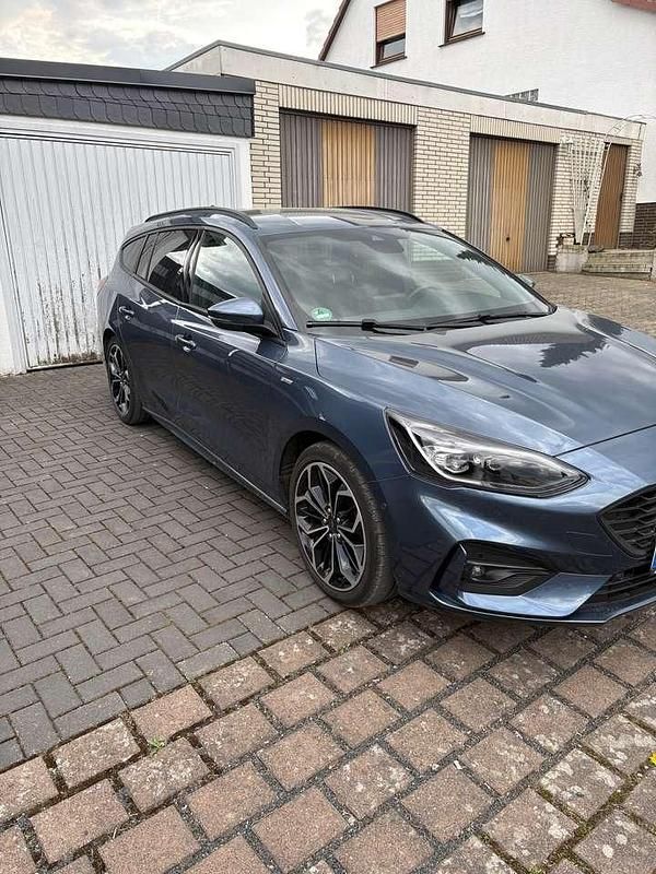 Usado Ford Focus ST-Line 150 HP (110 kW) 2020 Azul Carrinha