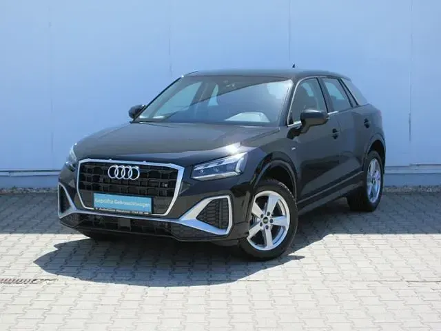 Gebraucht Audi Q2 Comfort 150 PS (110 kW) 2025 Schwarz SUV