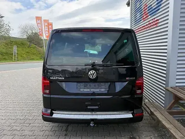 Usado VW Multivan 204 HP (150 kW) 2021 Preto Monovolume