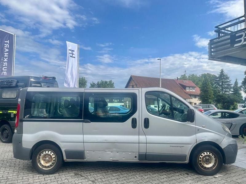 Gebraucht Renault Trafic 145 PS (106 kW) 2008 Grau Van / Kleinbus