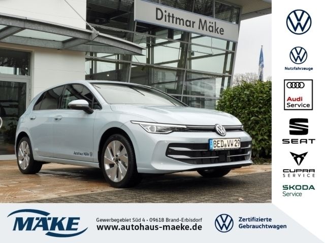 Blau Gebraucht 2025 VW Golf VIII Style Limousine | 37.990 € - Bild 1/4