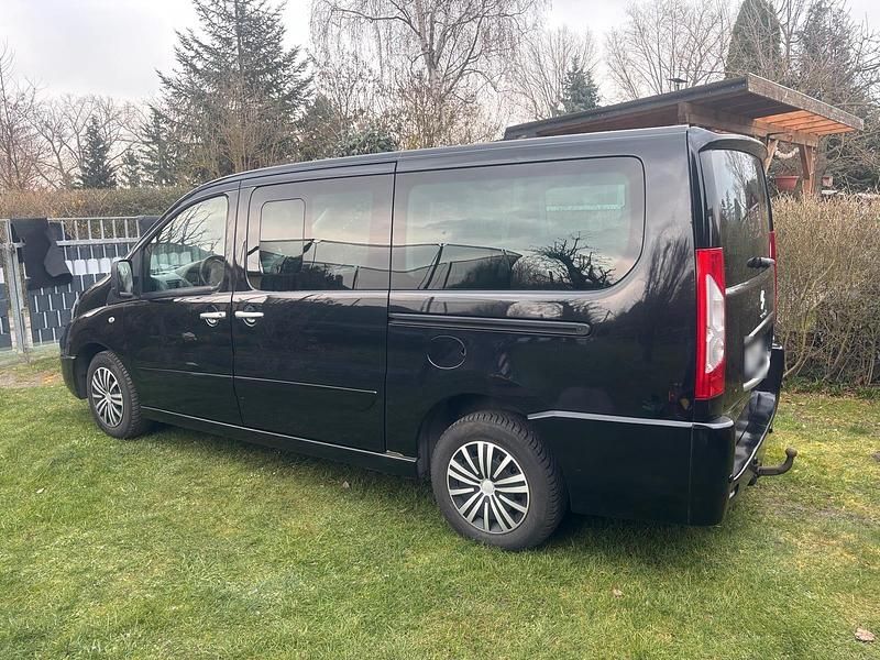 Gebraucht Citroën Jumpy 163 PS (119 kW) 2012 Schwarz Van / Kleinbus