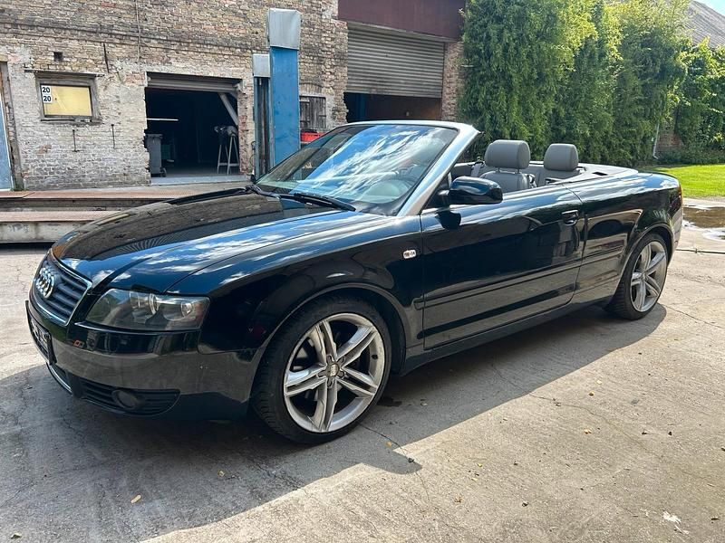 Schwarz Gebraucht 2002 Audi A4 Cabriolet Cabrio | 5.250 € (Teuer) - Bild 1/4