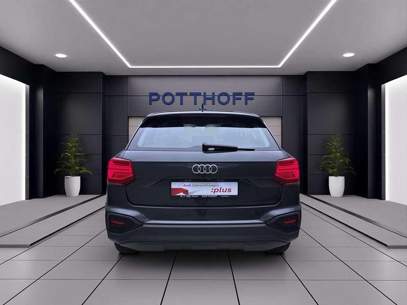 Gebraucht Audi Q2 Comfort 150 PS (110 kW) 2025 Manhattangrau metallic SUV