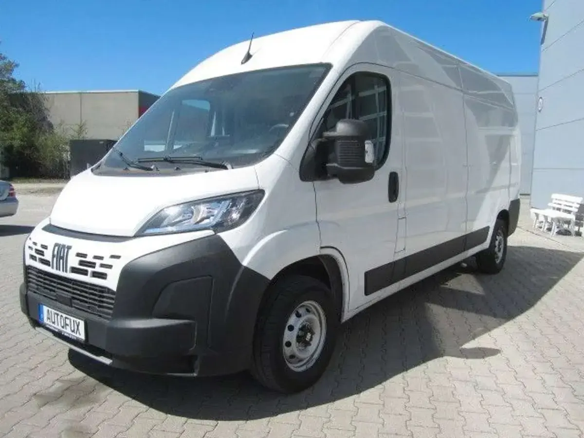 Gebraucht Fiat Ducato 140 PS (102 kW) 2024 Weiß Van