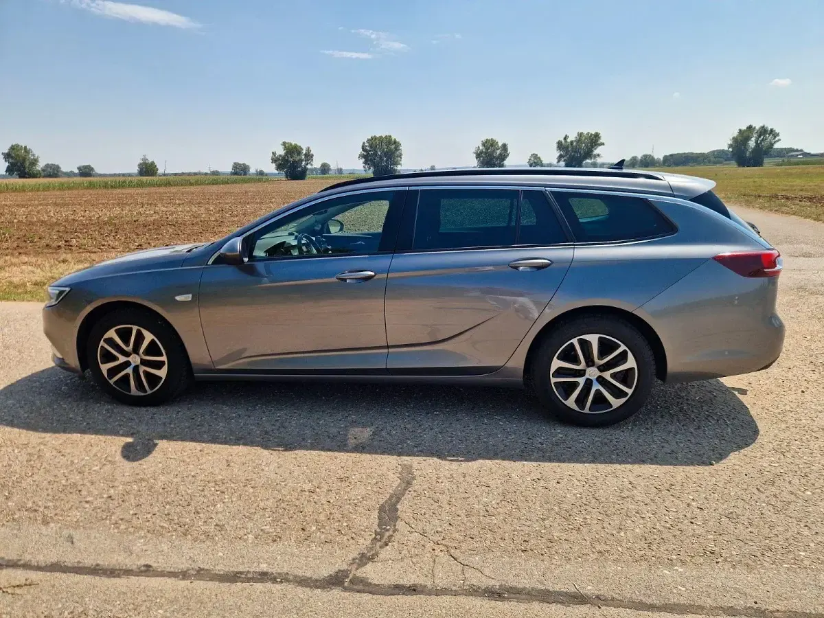 Gebraucht Opel Insignia Business 136 PS (100 kW) 2020 Grau Kombi