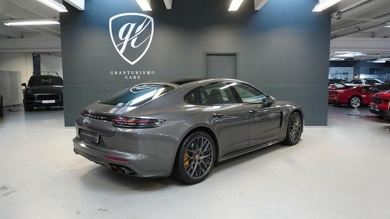 Gebraucht Porsche Panamera Turbo 549 PS (403 kW) 2017 Grau Limousine