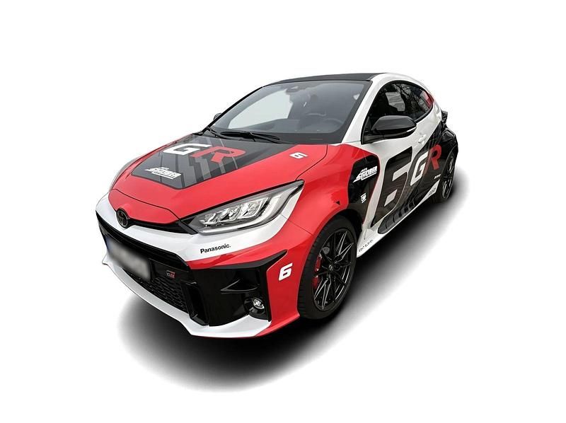 Weiss Gebraucht 2024 Toyota Yaris Edition Kleinwagen | 47.649 € (Teuer) - Bild 1/4