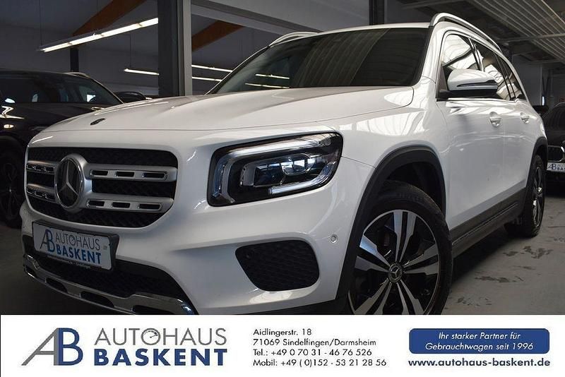 Weiß Gebraucht 2020 Mercedes GLB200 SUV | 31.890 € (Fairer Preis) - Bild 1/4