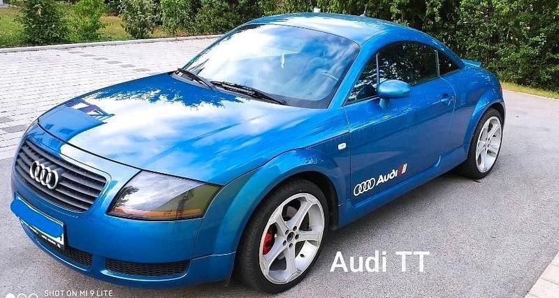 Second-hand Audi TT 180 CP (132 kW) 1999 Albastru Coupe